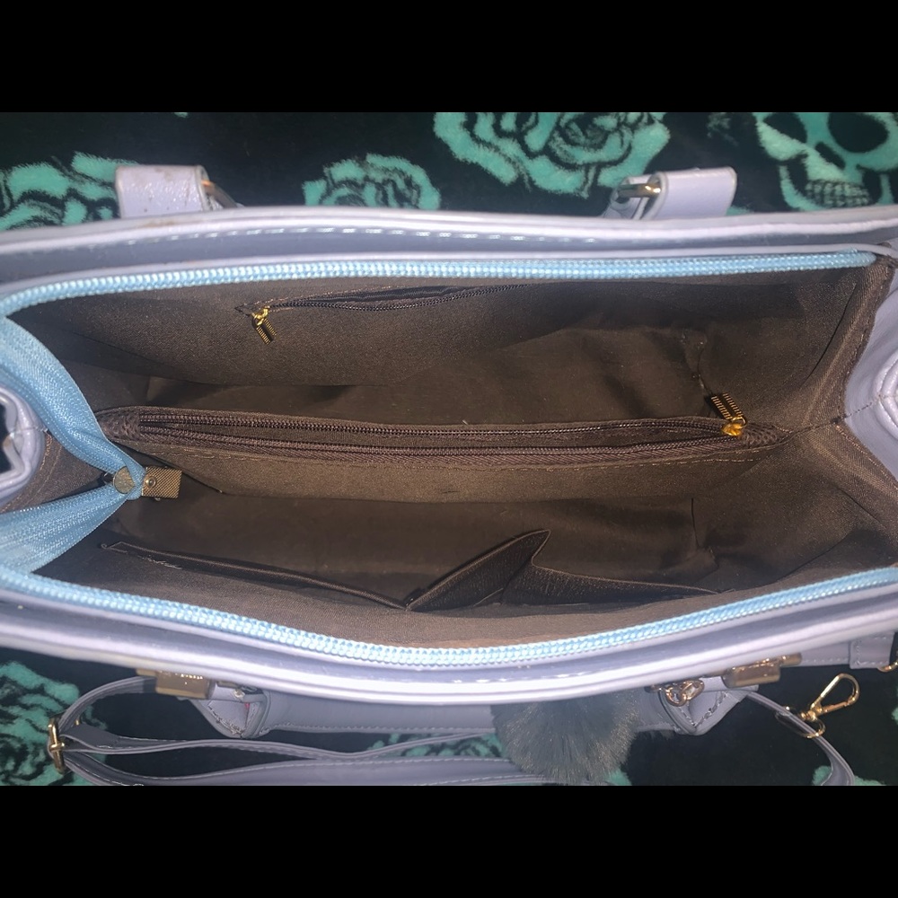 Purse - Picture 3 of 4